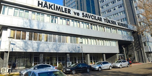 'Usulsz dinleme ve komplolar artk tarihe gmelim'