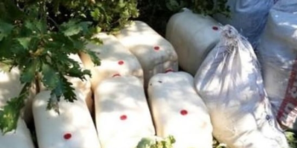 Tunceli'de 4 ton patlayıcı imha edildi