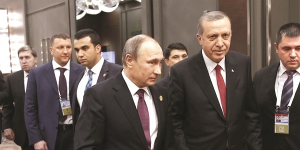 Erdoğan ve Putin arasında ilk temas Paris'te