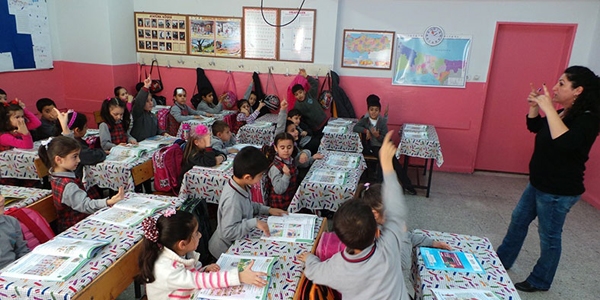 İki dil bir sınıf