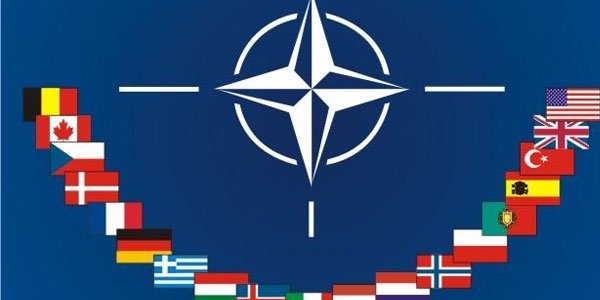 Breedlove: Türkiye ve NATO, Rusya ile çatışma istemiyor