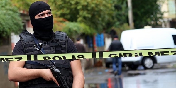 Diyarbakır'daki DAEŞ operasyonunda 5 tutuklama
