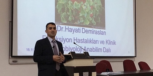 'Türkiye'de HIV virüsü taşıyan hasta sayısı artıyor'