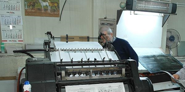 Gazete dağıtıcılığından medya patronluğuna