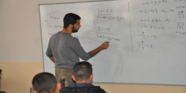 Hem doktor hem de öğretmen