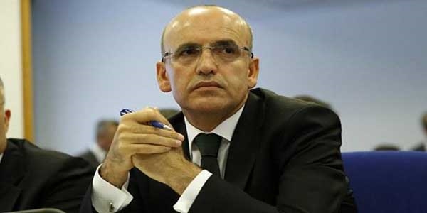 Şimşek: Piyasalarda 300 milyar dolar çıkacak