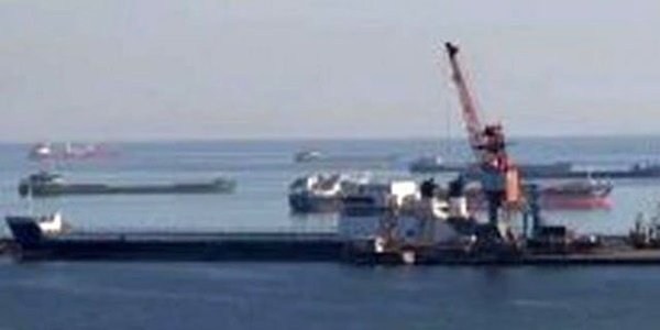Rus gemisine geçiş izni yok