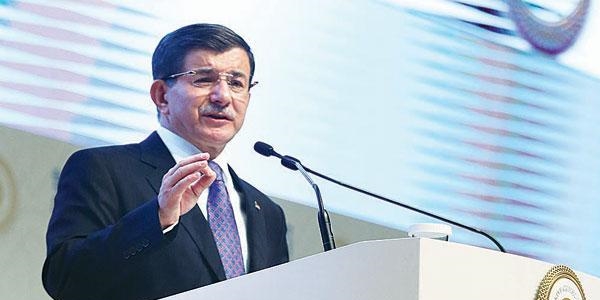Davutoğlu'ndan 2 kritik konu ve 1 yıllık takvim