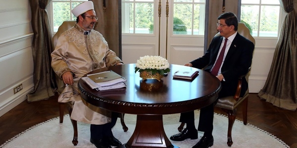 Davutoğlu, Mehmet Görmez'i kabul etti