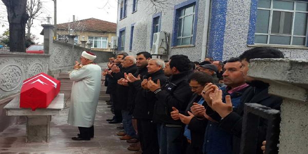 stanbul'da vatani grevini yapan er intihar etti