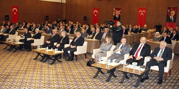 MHP Kızılcahamam'da üç gün sürecek kampa girecek