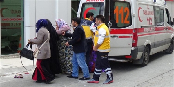 Ameliyat masasına yatan 28 kadını elektrik çarptı