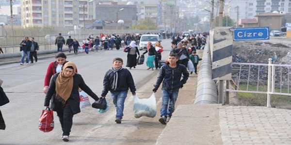 Vatandaşlar Cizre ve Silopi'yi terk ediyor