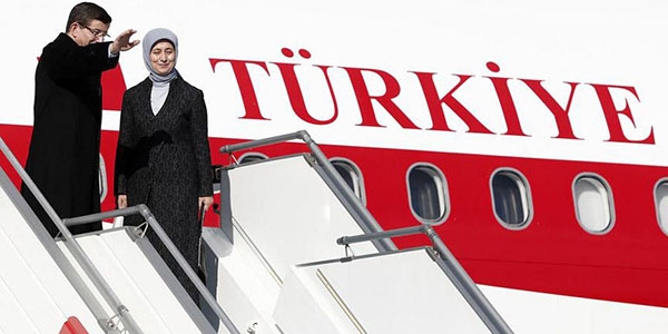 Başbakan Davutoğlu Bulgaristan'a gitti