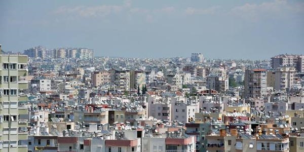 Konut sat ve kiralar en fazla Antalya'da artt