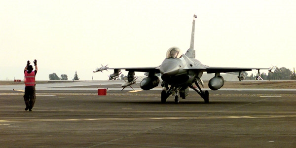 İncirlik Hava Üssü kapılarını basına açtı