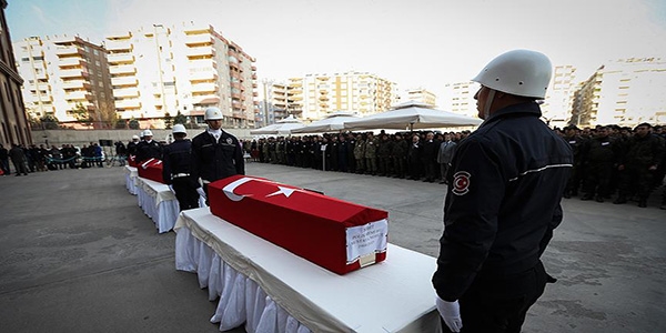 3 şehit polis son yolculuğuna uğurlandı