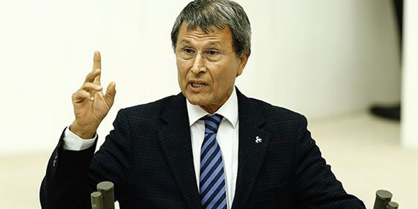 MHP'li Halaçoğlu'ndan 'Ayasofya ibadete açılsın' teklifi