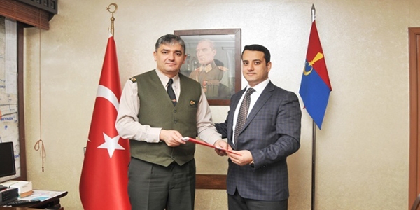 Askere sağlık desteği