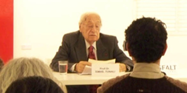 Prof. Dr. İsmail Tunalı vefat etti