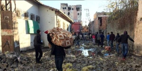 24 binlik Sur'un 22 bini göç etti