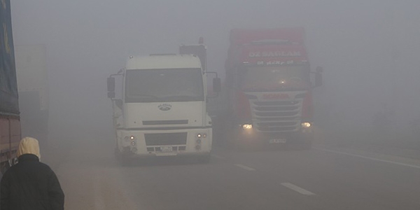 Ankara-Kayseri karayolu görüş mesafesi 30 metreye kadar düştü