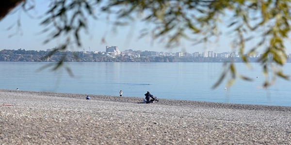 Antalya'da en yksek hava scakl 22 derece lld