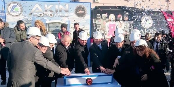 Türkiye'nin ilk insansı robot fabrikasının temeli atıldı