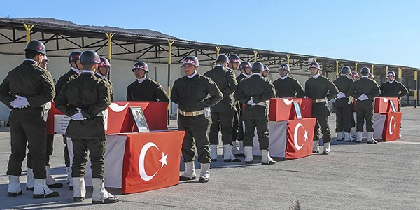 Şehitlerimizi uğurluyoruz