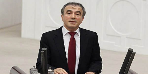'Ordunun mücadele ettiği oradaki halk değil, teröristtir'