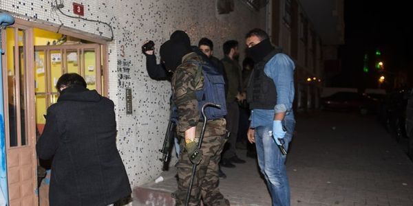 İstanbul'da terör örgütü operasyonu