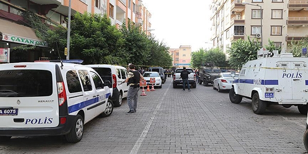 Diyarbakır'da terör saldırısı