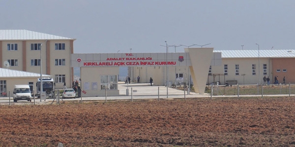 Cezaevinde rahatsızlanan hükümlü, hastanede öldü