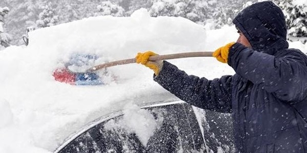 stanbul'da kar kalnl 50 cm'ye ulat