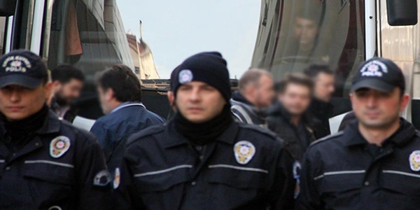 Kocaeli merkezli FETÖ/PDY operasyonu: 3 kişi tutuklandı