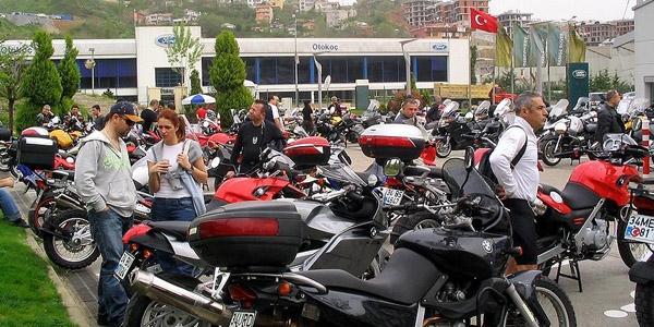Motosiklet pazarı 2015'te yüzde 8 küçüldü