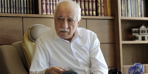 Gülen'i Türkiye'ye iade edelim!