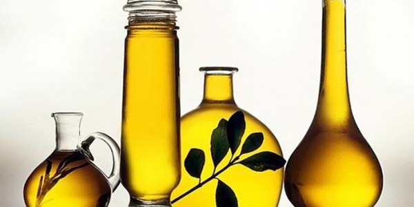 Zeytinyağı'nın fiyatı cep yakıyor