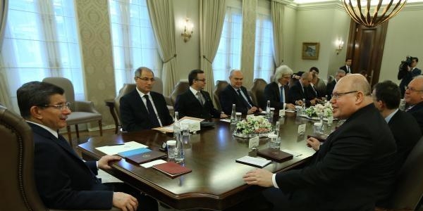 Davutoğlu, Almanya Devlet Bakanı Peter Altmeier'i kabul etti