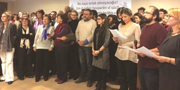 Düzce'de bir akademisyene yakalama kararı