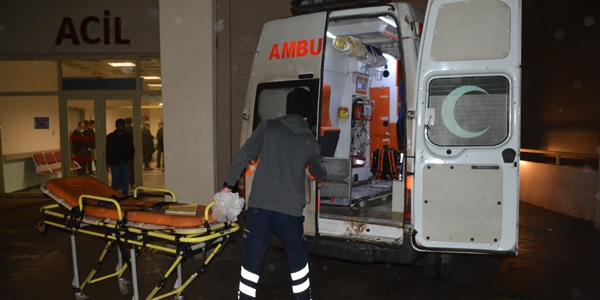 Öğrenci servisi devrildi: 1 ölü, 14 yaralı