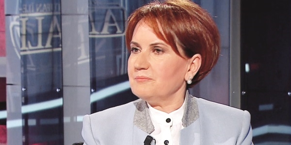 Akşener: İmzalar noterle teslim edilecek
