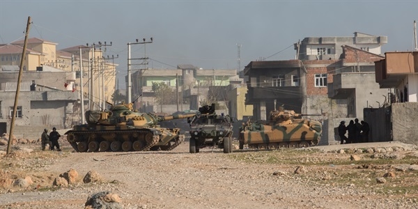 Sur'da çatışma: 11 terörist öldürüldü 13 asker yaralandı