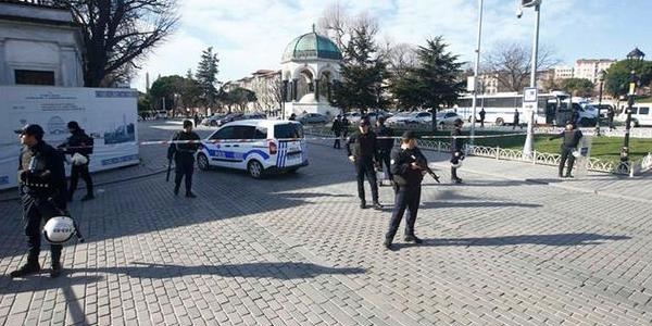 'Sultanahmet, Rus savaş uçağının karşılığı mıydı?