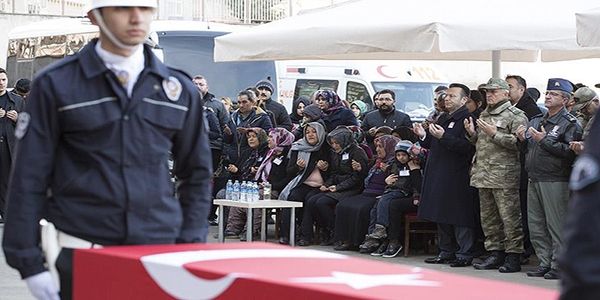 Şehit polis Ali Bulduk, memleketi Adana'da toprağa verildi