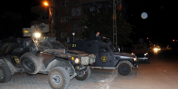 PKK'dan saldırı: 3 polis şehit, 4 yaralı
