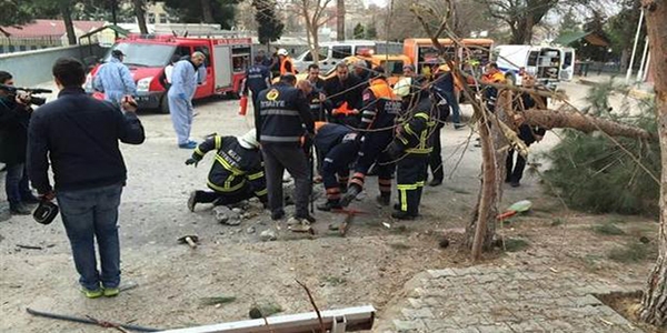 Okul bahçesine havan topu düştü: 1 ölü, 3 yaralı