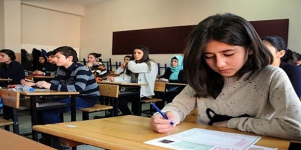 Öğrenci davranış notları arşivlenmeyecek