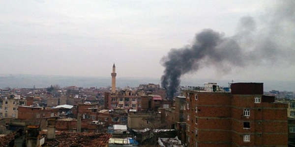 150 kişilik Bordo Bereliler Sur'da, 1 asker ağır yaralı