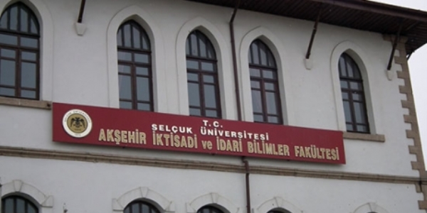 MŞÜ'deki akademisyenler hakkında suç duyurusu